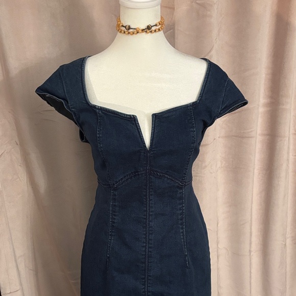 Free People Dresses & Skirts - Free People Lia Denim Sweetheart Mini Dress Size M